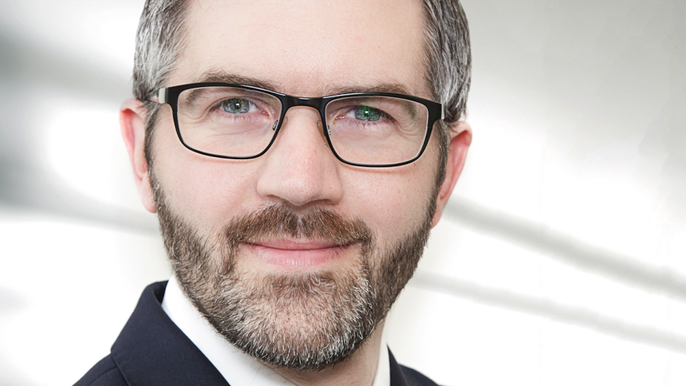 Justus Lücke, Geschäftsführer der Versicherungsforen Leipzig