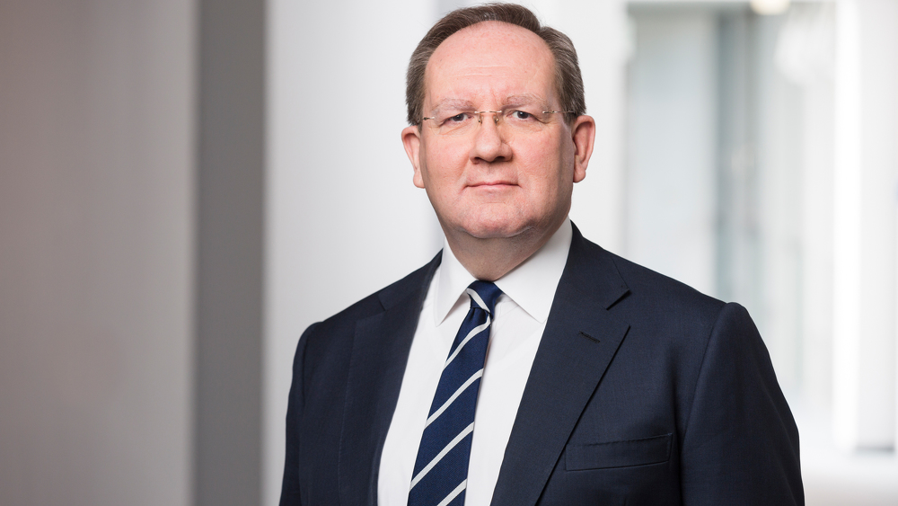 BaFin-Präsident Felix Hufeld macht sich Sorgen um die Stabilität der Lebensversicherer und Pensionskassen (Symbolbild).