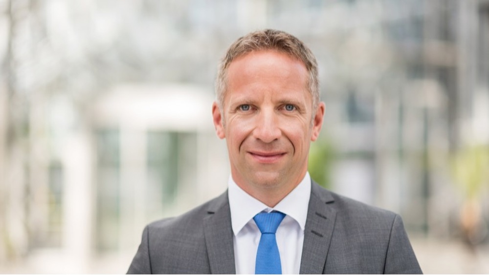 Norbert Porazik ist Geschäftsführender Gesellschafter der Fonds Finanz Maklerservice GmbH