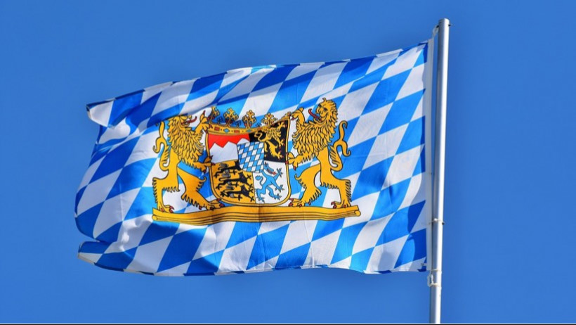 Dela verkauft die Bayerische-Policen Dela verkauft die Bayerische-Policen