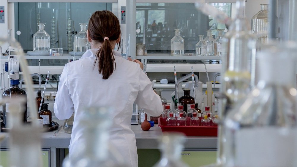 Die PKDW ist vor allem in der Chemiebranche populär (Symbolbild).