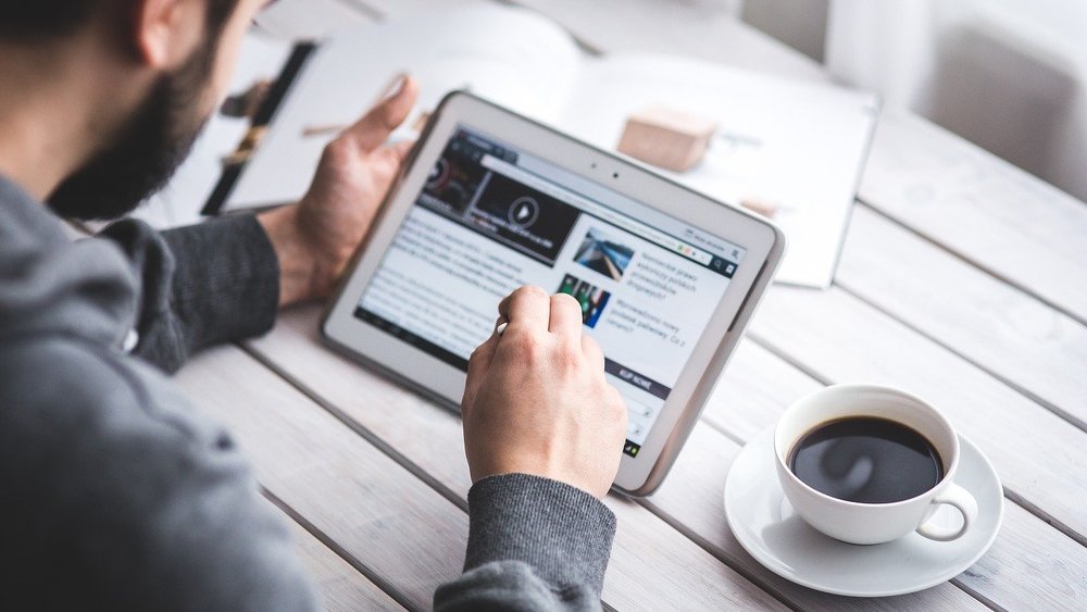 Versicherungen online abschließen? Die Digitalversicherer wachsen langsam - und profitieren indirekt von der Coronakrise (Symbolbild).