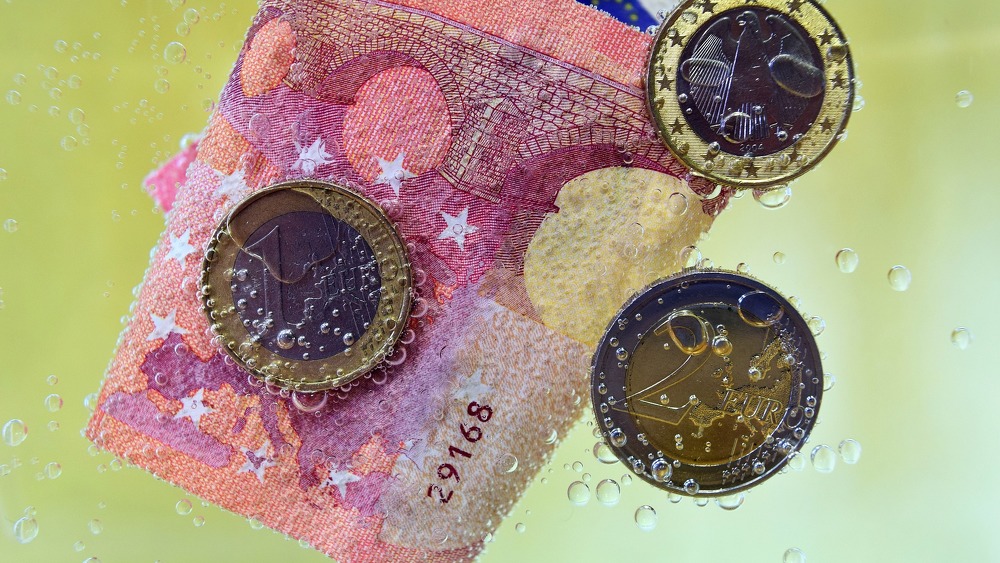 Änderungen von Bezugsrechten, Bankverbindung oder Abtretung: Geldwäscheprävention betrifft zumeist den Lebensversicherungs-Bereich.