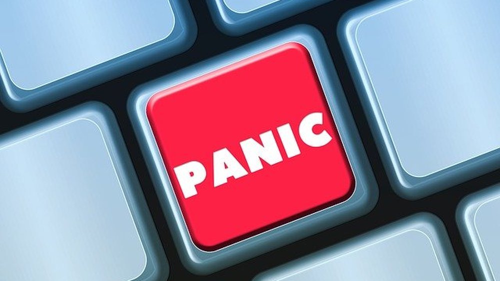 Um Menschen im Homeoffice zum Herunterladen von Schadsoftware zu animieren, setzen Angreifer gezielt auf die Angst (Symbolbild).