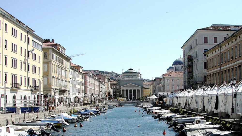 Idyllische Stadt, doch ordentliches Stühlerücken in den Vorstandsetagen: Triest ist der Hauptsitz der Generali (Symbolbild).