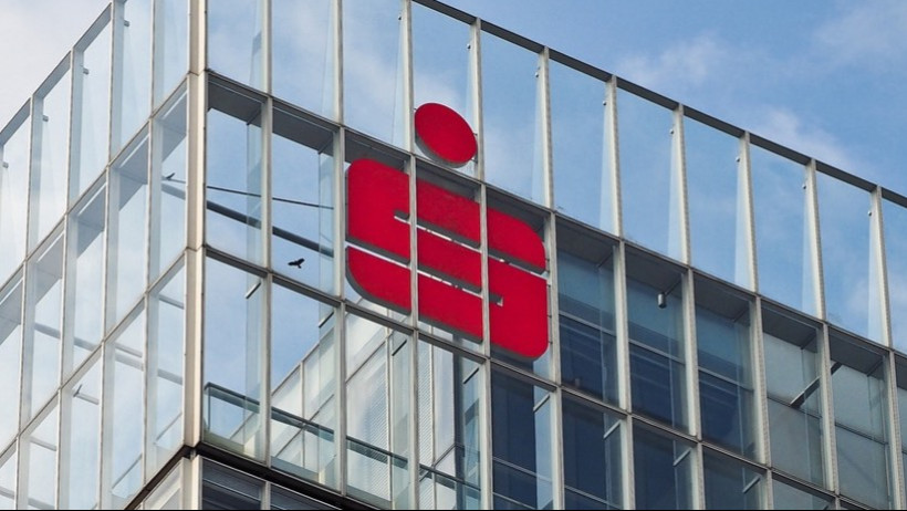 Sparkassen sollen über JDC-Plattform Versicherungen verkaufen Sparkassen sollen über JDC-Plattform Versicherungen verkaufen