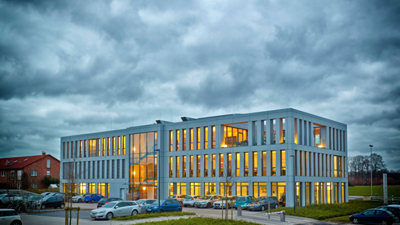 ELVIS.one von [pma:]