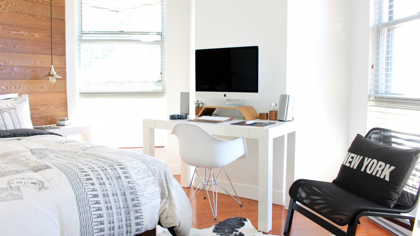 Gesetzliche Unfallversicherung: Auch Weg vom Bett zum Homeoffice ist versichert Gesetzliche Unfallversicherung: Auch Weg vom Bett zum Homeoffice ist versichert