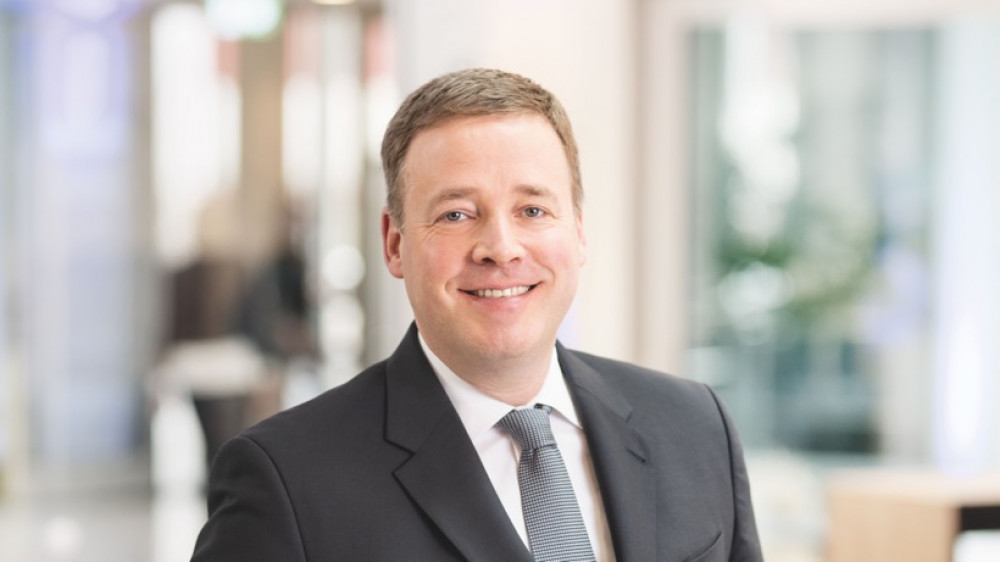 Ulrich Hilp wird neuer Vorstand der RheinLand Holding AG.
