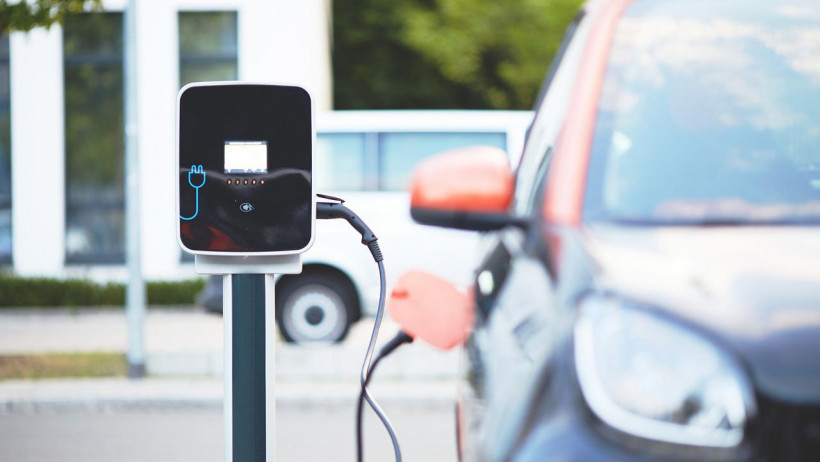 Allianz startet Ladetarif für Elektroautos Allianz startet Ladetarif für Elektroautos