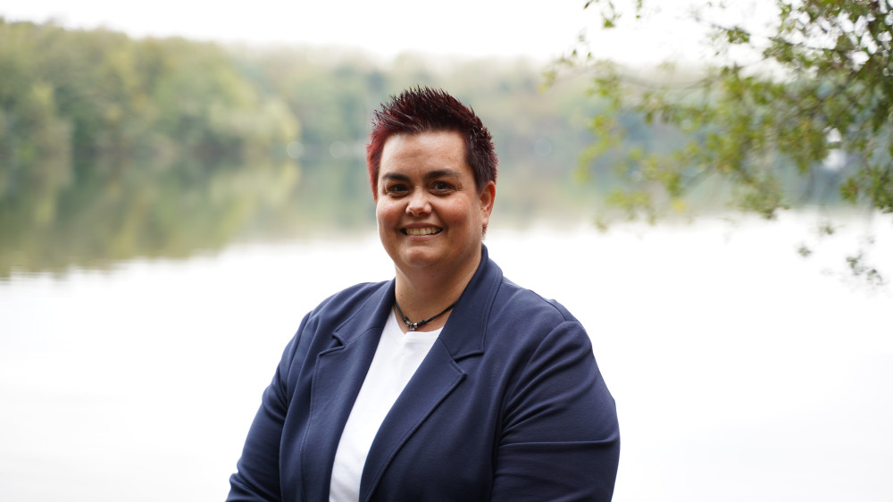 Madeleine Schüller ist Versicherungsmaklerin aus Erfstadt, das von der Flutkatastrophe besonders betroffen gewesen ist.