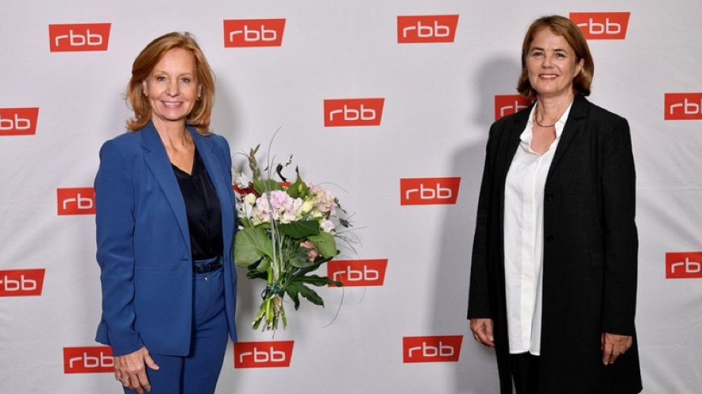 Die ehemalige rbb-Intendantin Patricia Schlesinger (li.) mit der Rundfunkratvorsitzenden Friederike von Kirchbach