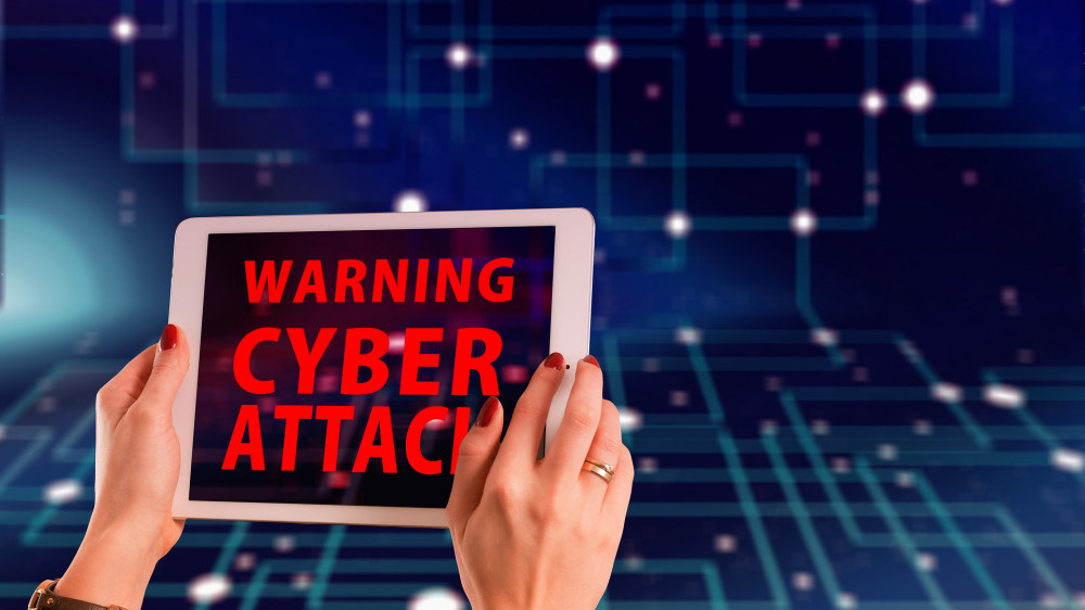 Der Cybermarkt verhärtet sich. Die Schaden-Kostenquote steigt und die Versicherer reagieren mit Prämienanpassungen und IT-Auflagen.