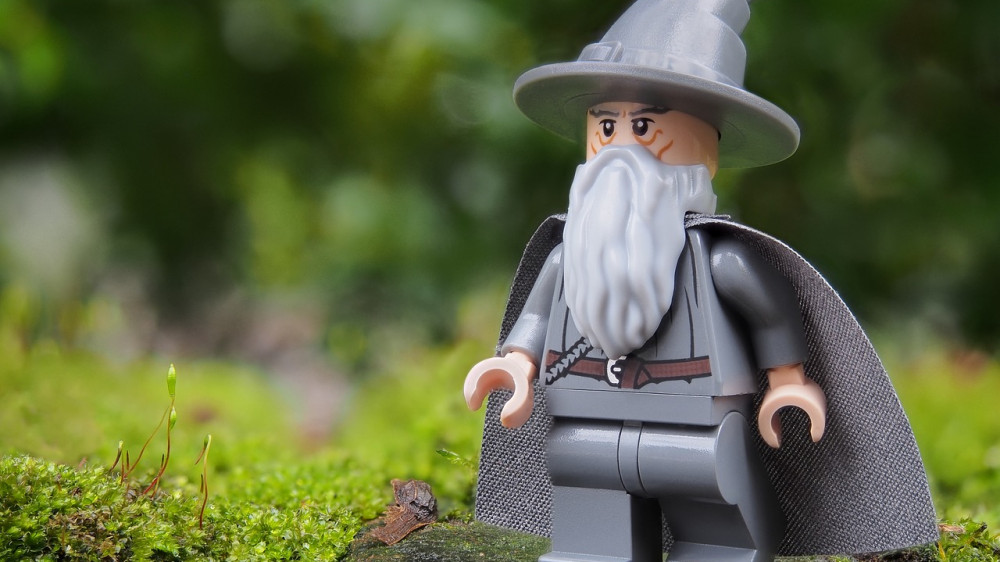 Noch ein bisschen älter als die Beschäftigten der Versicherungsbranche: Gandalf ist bereits zu Beginn der "Herr der Ringe"-Bücher über 2000 Jahre alt (Symbolbild).
