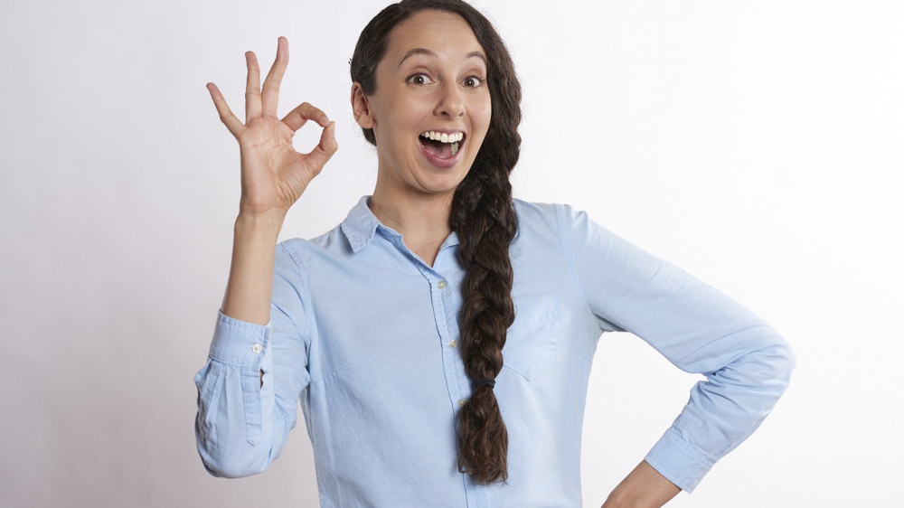 Versicherungsbote stellt Privatrenten-Sieger eines aktuellen Zufriedenheitsrankings vor (Symbolbild).