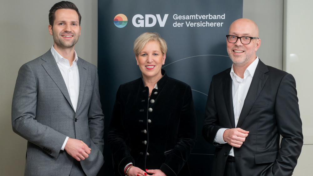 Das Führungstrio der GDV-Spitze (v.l.n.r.): Moritz Schumann, Anja Käfer-Rohrbach und Jörg Asmussen.