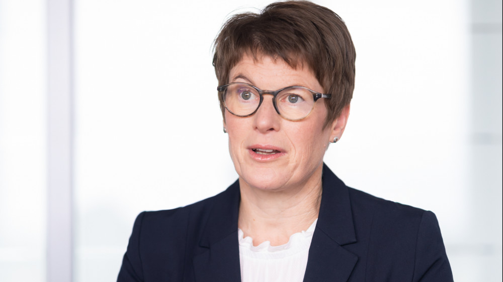 Prof. Dr. Veronika Grimm gehört zu den Wirtschaftsweisen und setzt sich für eine Rentenreform ein.