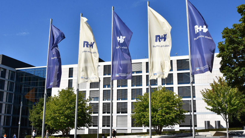 R+V Leben a.G.: plus 782,13 Prozentpunkte