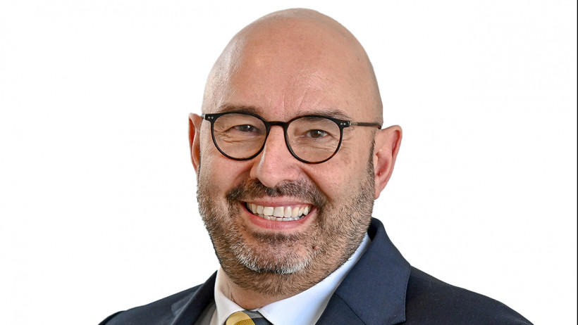Inter-Vertriebsvorstand
legt Mandate nieder Inter-Vertriebsvorstand
legt Mandate nieder