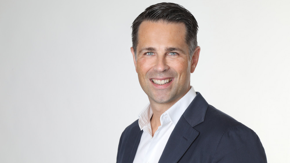 Tim Bethge wird zum 15. September 2025 die Position als Managing Director von Hiscox Deutschland übernehmen.