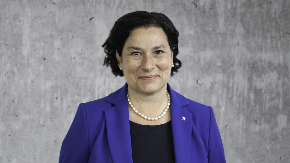 Isabella Martorell Naßl, Mitglied des Vorstands im Konzern Versicherungskammer, als COO verantwortlich für das Ressort Operations und Kundenmanagement