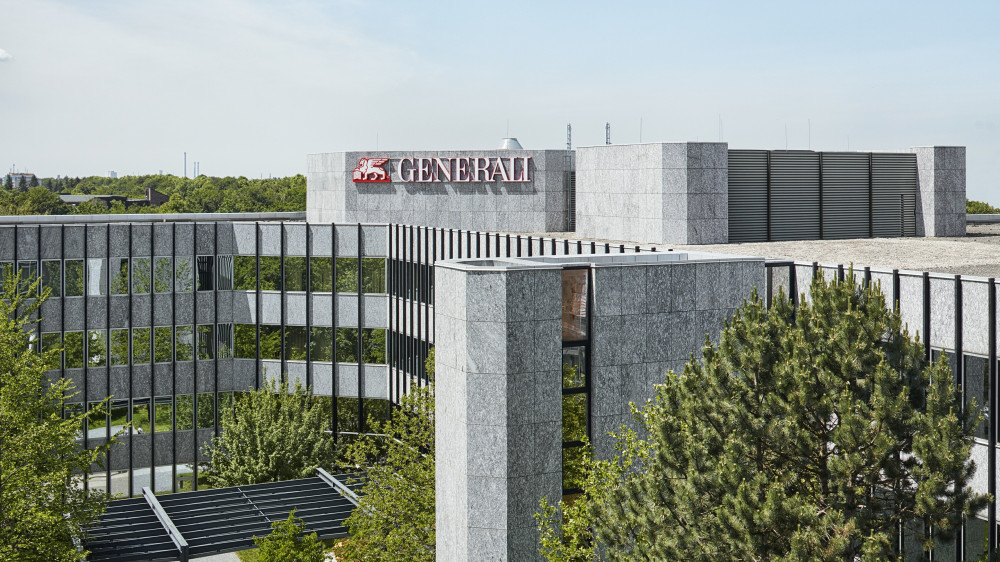 Von Zurich zu CosmosDirekt: Direktversicherer stellt neuen Marketing- und Vertriebsvorstand vor.