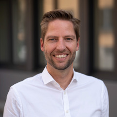 Dr. Dirk Franssens ist Director bei der Digitalberatung elaboratum und leitet dort den Bereich Organisationsentwicklung & Change.