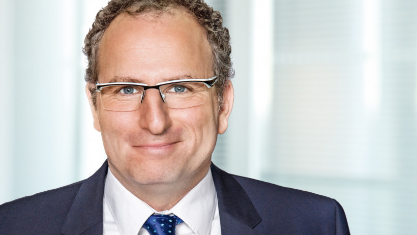 Dr. Matthias Maslaton (Vorstand für Konzern Vertrieb, Produkt und Innovation bei der ARAG SE)