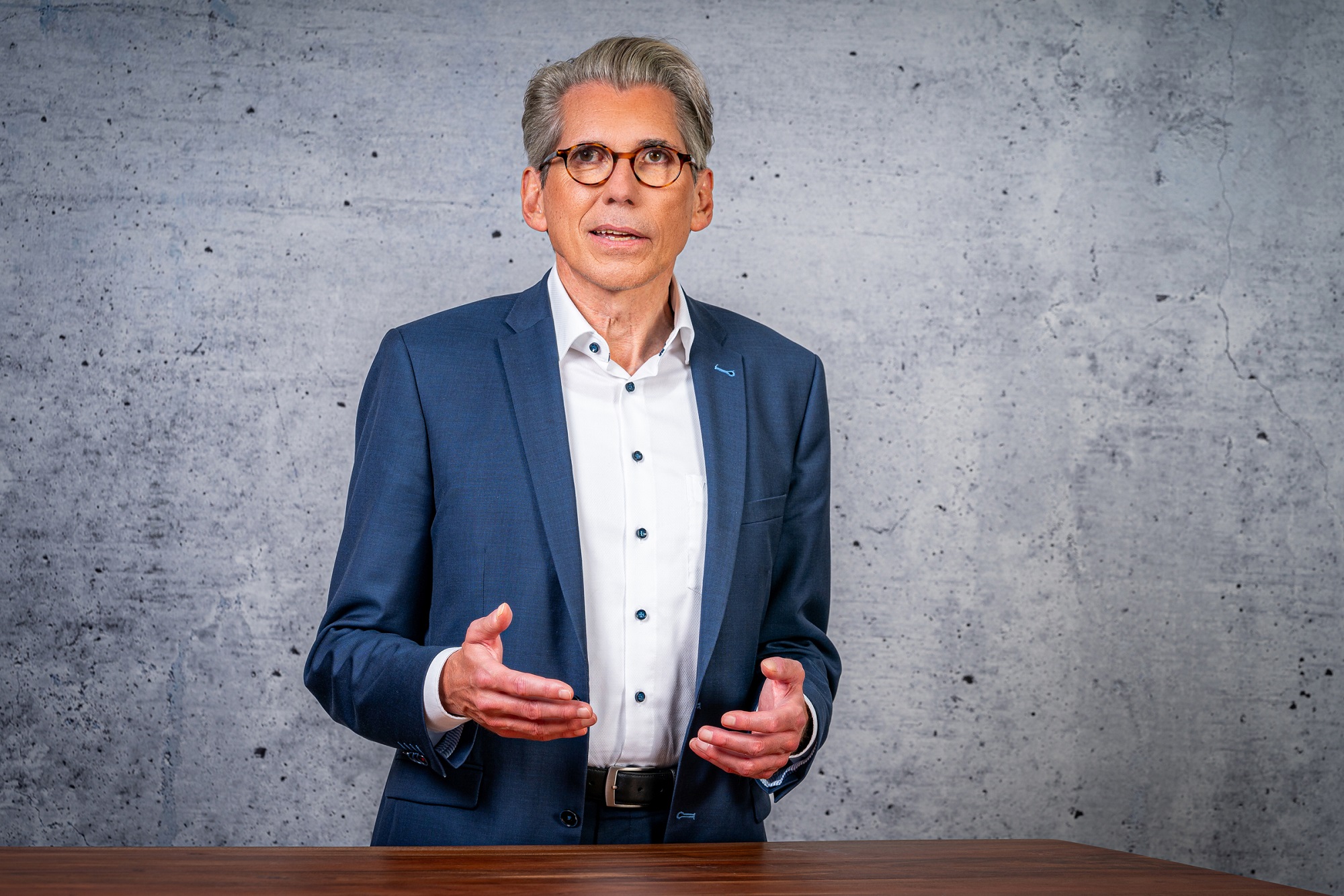 Beitragsrekord in der Sozialversicherung: DAK-Chef sieht 'letzten Warnschuss für Reformen'