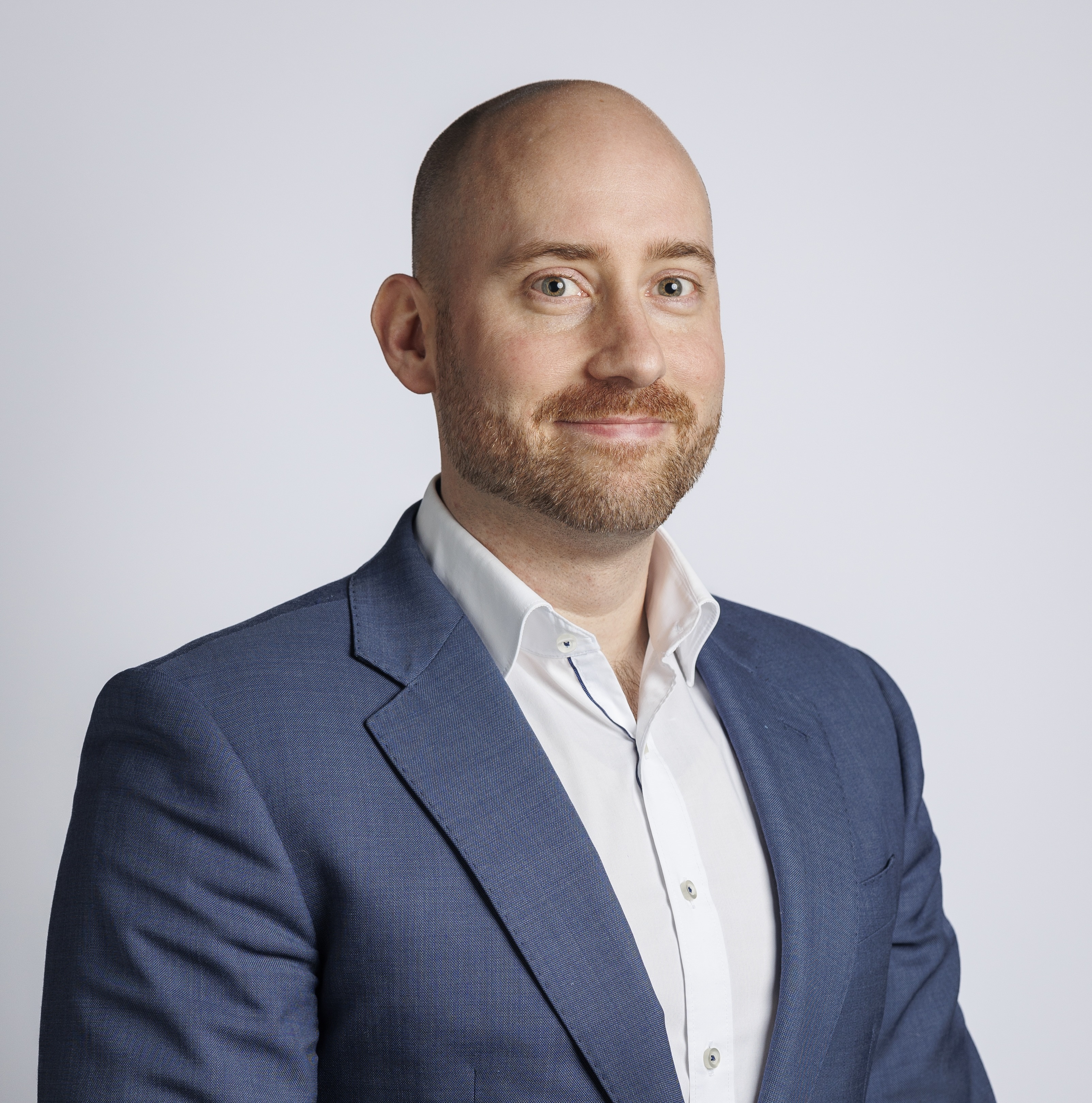 Die Uhr läuft ab: Legacy-Systeme in Versicherungen