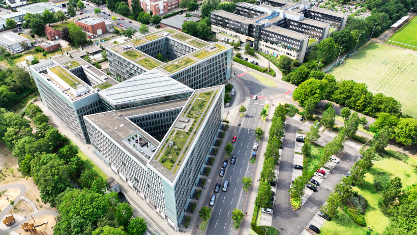 Rang 1: Hannoversche (523,8 Mio. Euro laufende Beiträge / Marktanteil 12,46 %)