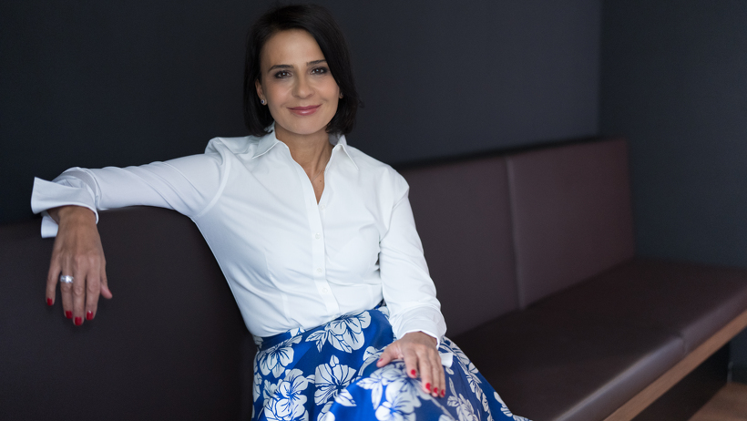 Sirma Boshnakova (Gesamtvergütung: 2,906 Mio. Euro)