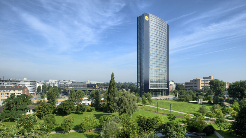 Rang 5: ARAG (2,49 / Herausragend)