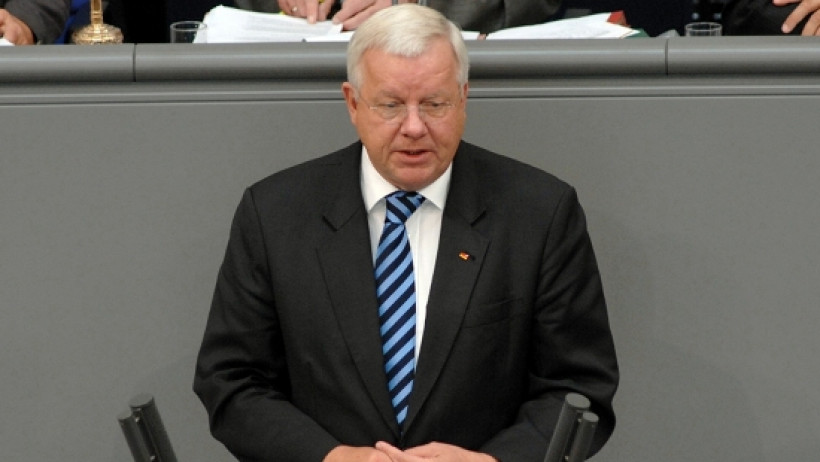 Union und FDP wollen Krankenkassenbeiträge senken Union und FDP wollen Krankenkassenbeiträge senken