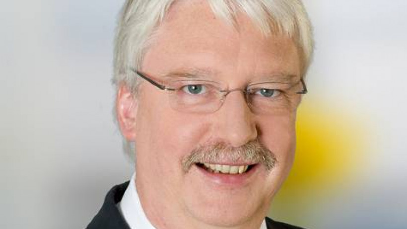Jörg-Uwe Hahn Jörg-Uwe Hahn