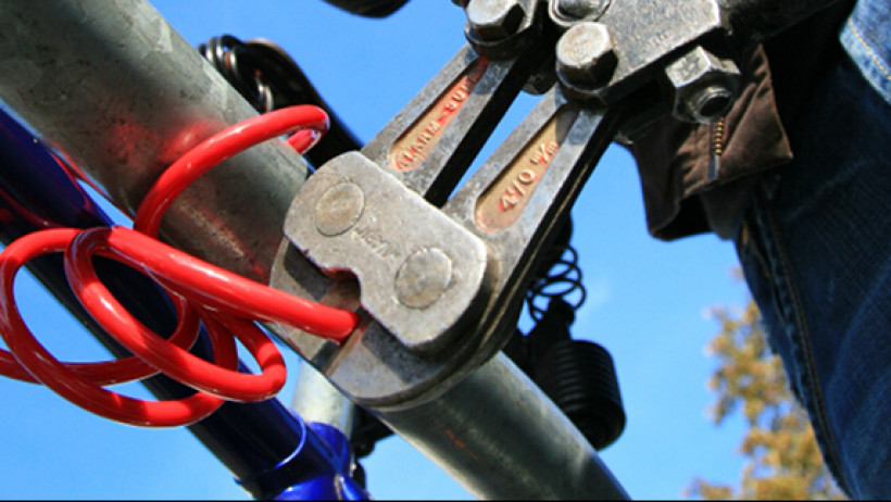 330.000 Fahrraddiebstähle in Deutschland 330.000 Fahrraddiebstähle in Deutschland